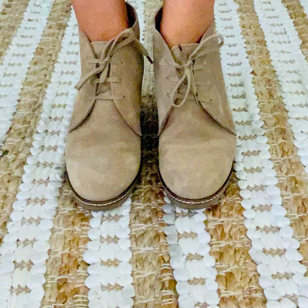 JCREW Size 9 Tan